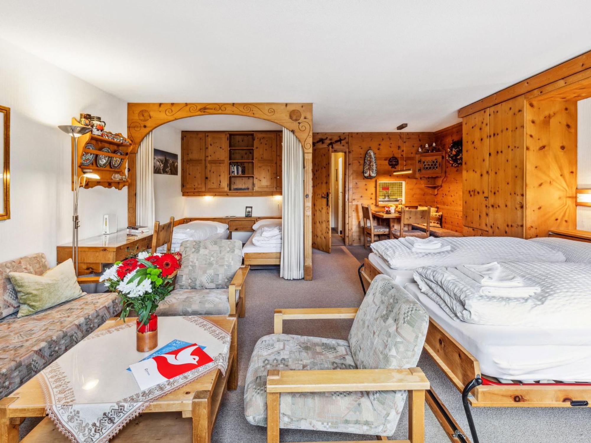 Apartment Guardaval *